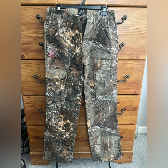 Womens realtree camo pants small - Picture 1 of 6